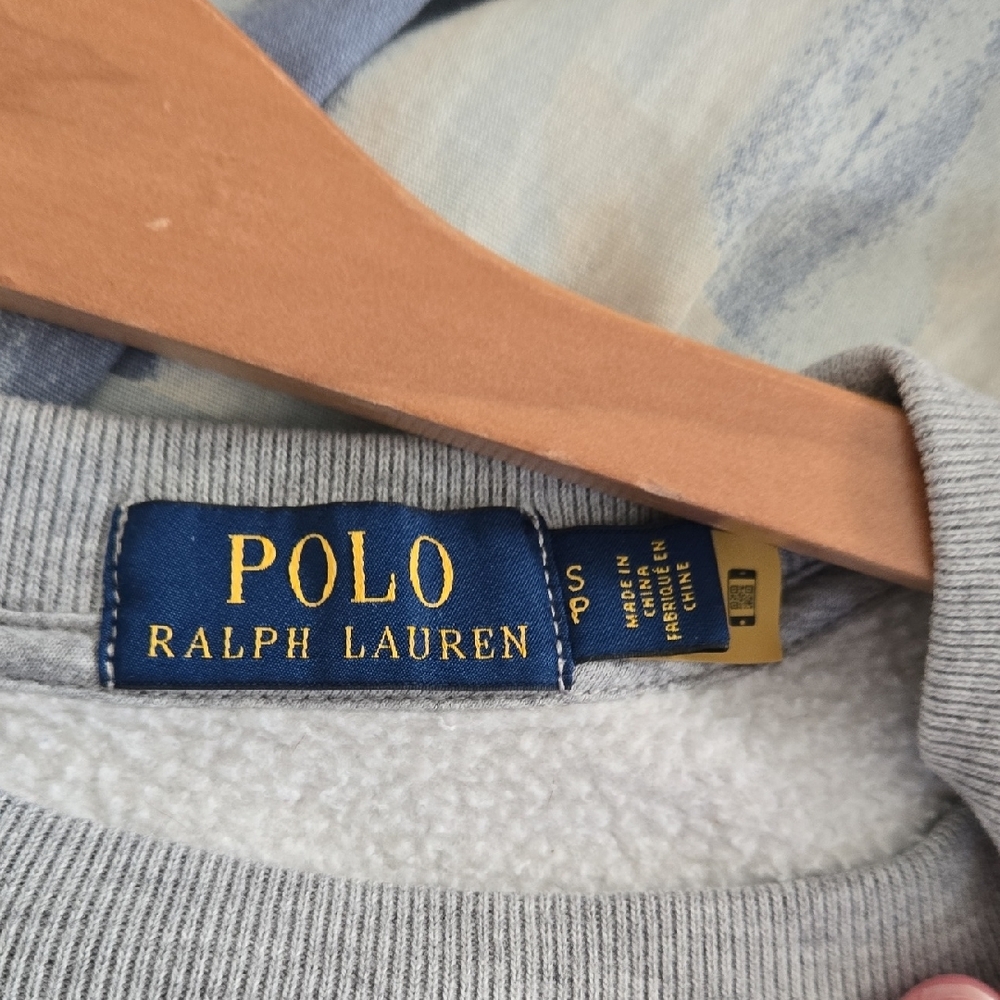Polo by Ralph Lauren Gray Crewneck Sweater with Bear Motif - Picture 3 of 4